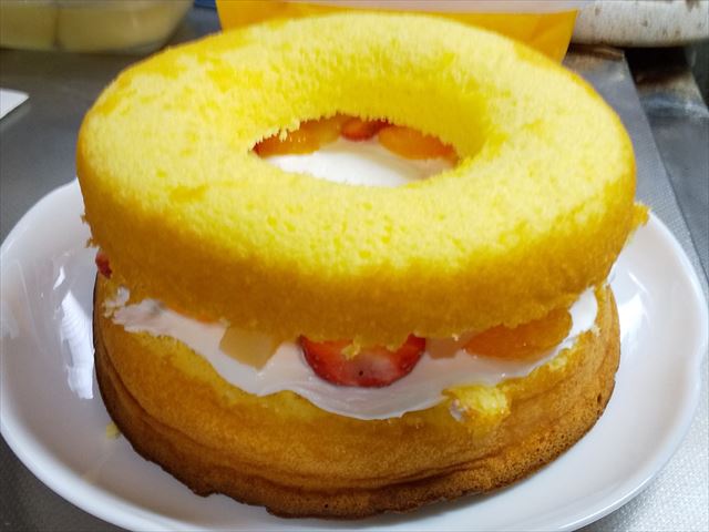 �㔼���̃P�[�L���悹�����